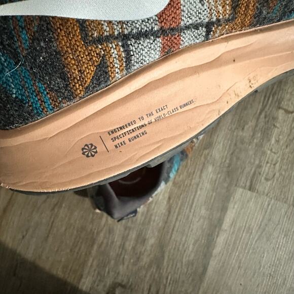 Nike 2019 Air Zoom Pegasus 36 'N7 Pendleton Collab - Picture 14 of 16